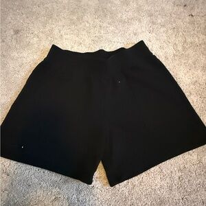 H&M Classic Black Women's Bermudas